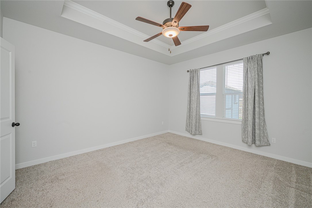 1028 Ocean Breeze St Property Photo 32