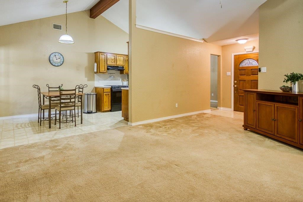 11830 Fontana Ave Property Photo 16