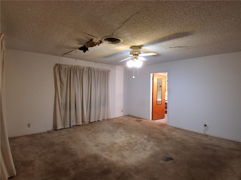 1325 S Whitney St Property Photo 14