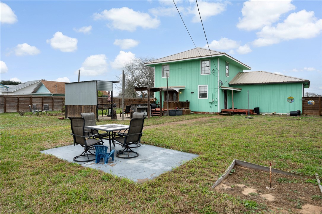 962 S Arch St Property Photo 35