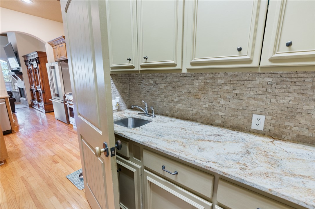 14125 La Blanquilla Dr Property Photo 13