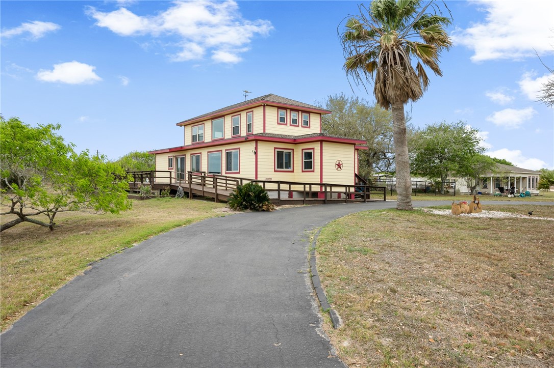 201 Copano Bay Dr Property Photo