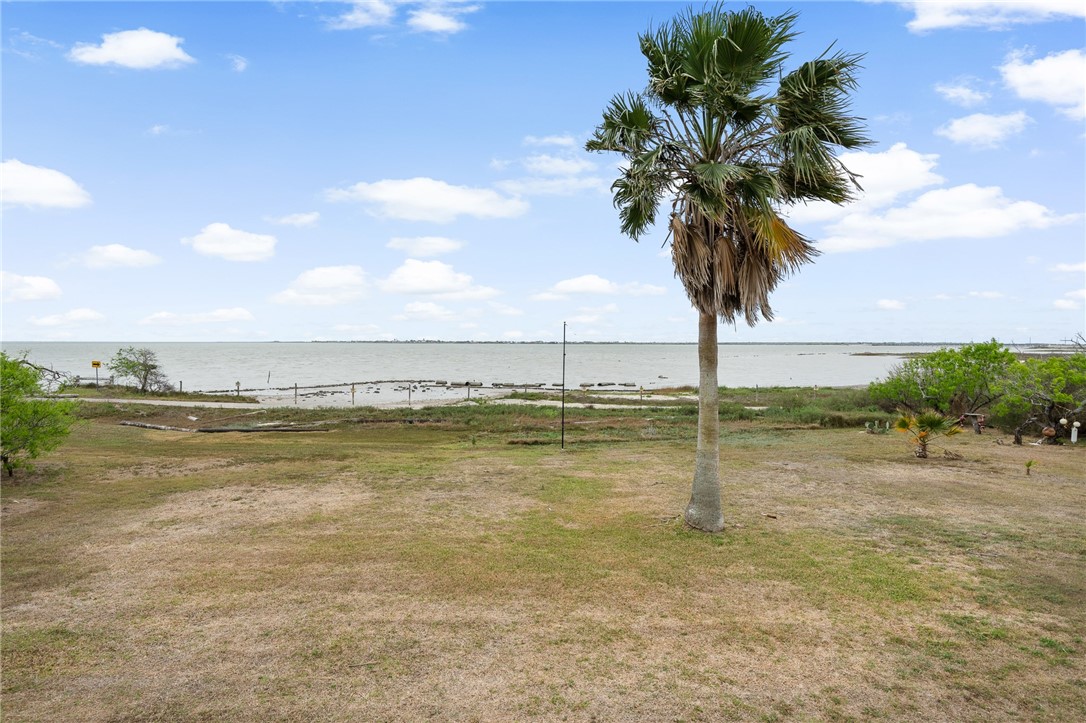 201 Copano Bay Dr Property Photo 2