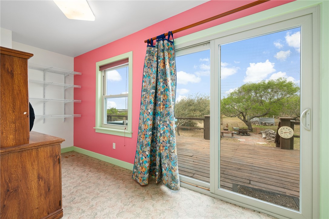 201 Copano Bay Dr Property Photo 26
