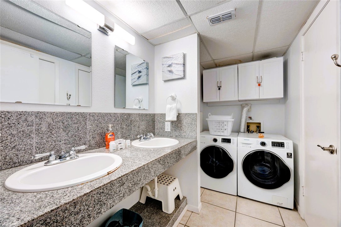 810 Banyan Beach Dr 123 Property Photo 15