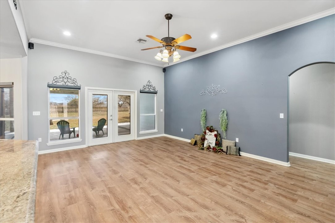 6720 Fm 1833 Property Photo 8
