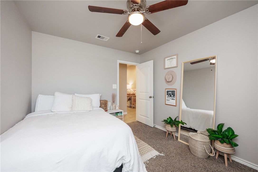 1254 Carnaby St Property Photo 17