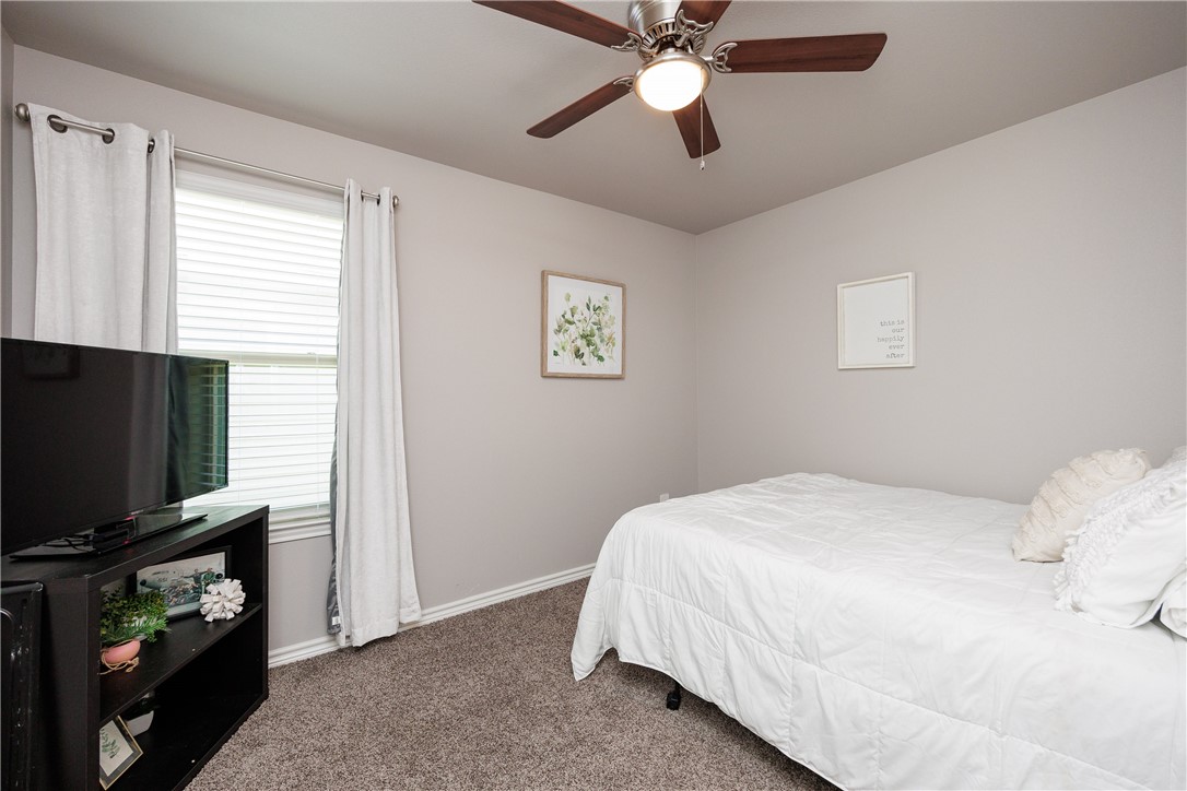 1254 Carnaby St Property Photo 18