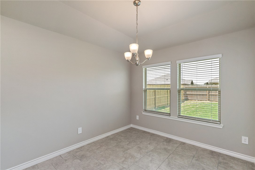 1254 Carnaby St Property Photo 30