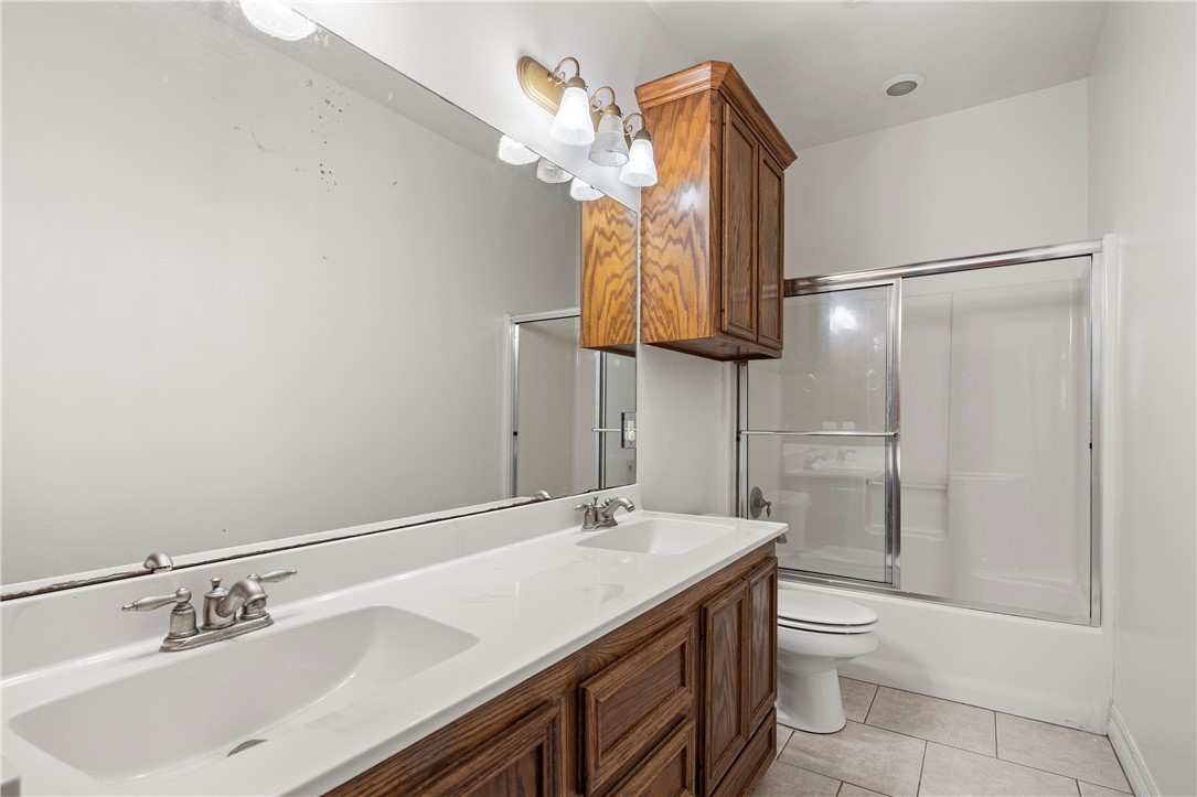 3110 Paris Dr Property Photo 20