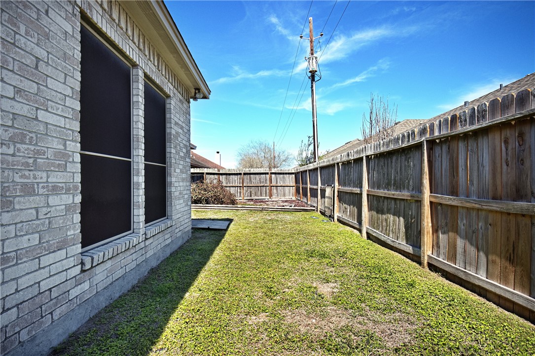 3110 Paris Dr Property Photo 31