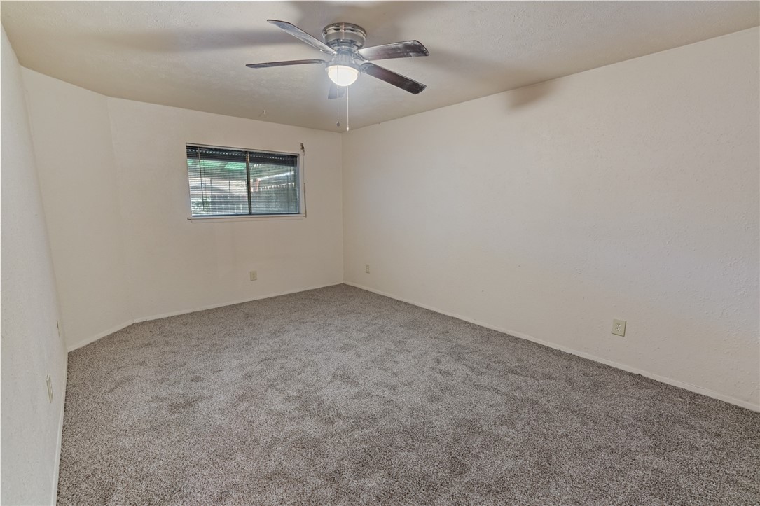4039 Killarmet Dr Property Photo 5