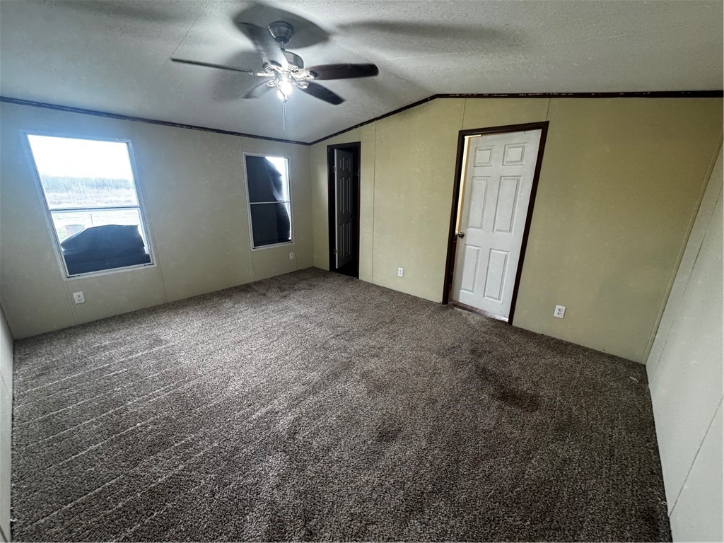 2880 Highway 59 W Property Photo 5