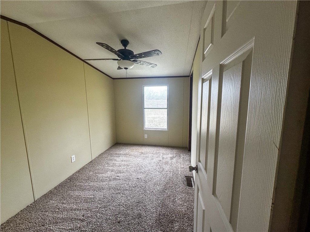 2880 Highway 59 W Property Photo 15