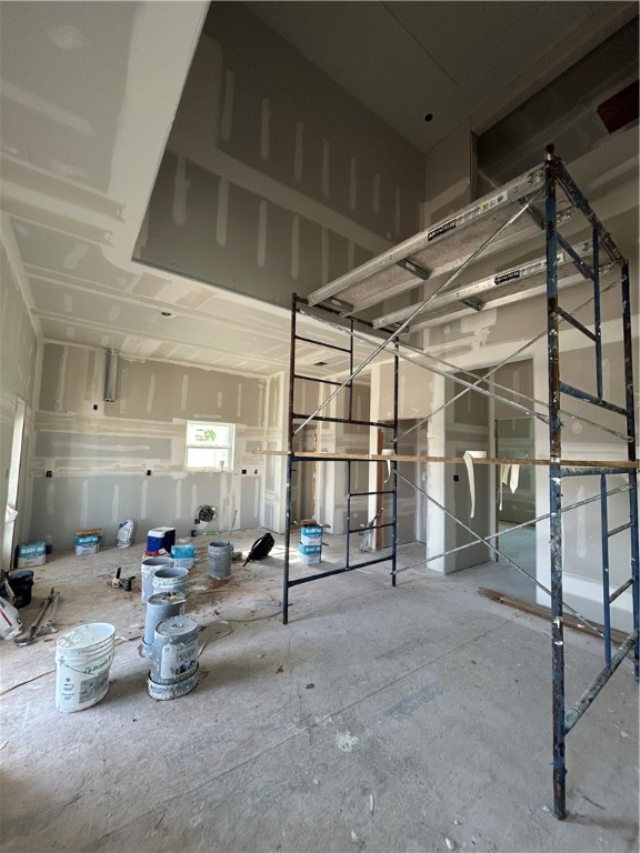 215 St. John Circle Property Photo 4