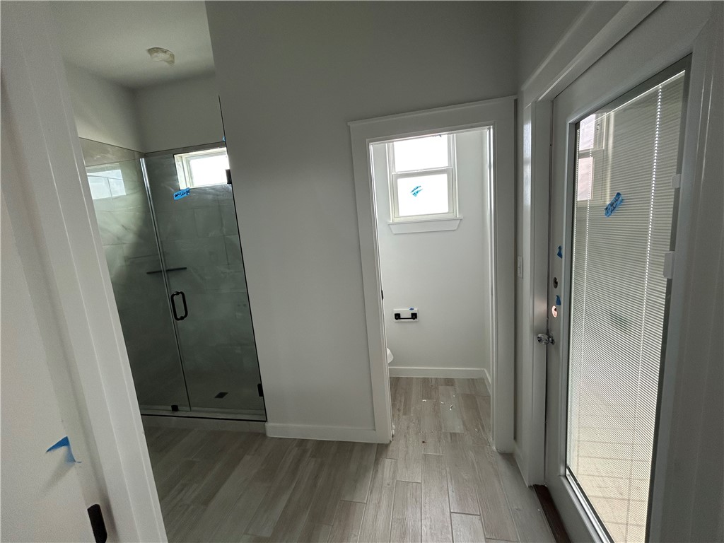 240 St. John Circle Property Photo 18