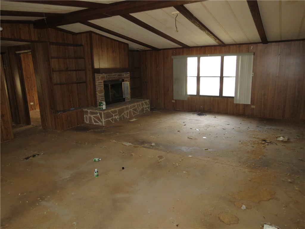 111 Shadywood Dr Property Photo 15