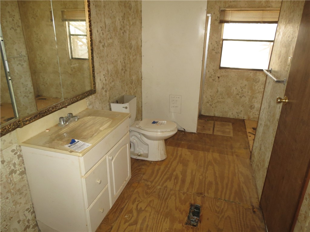 111 Shadywood Dr Property Photo 21