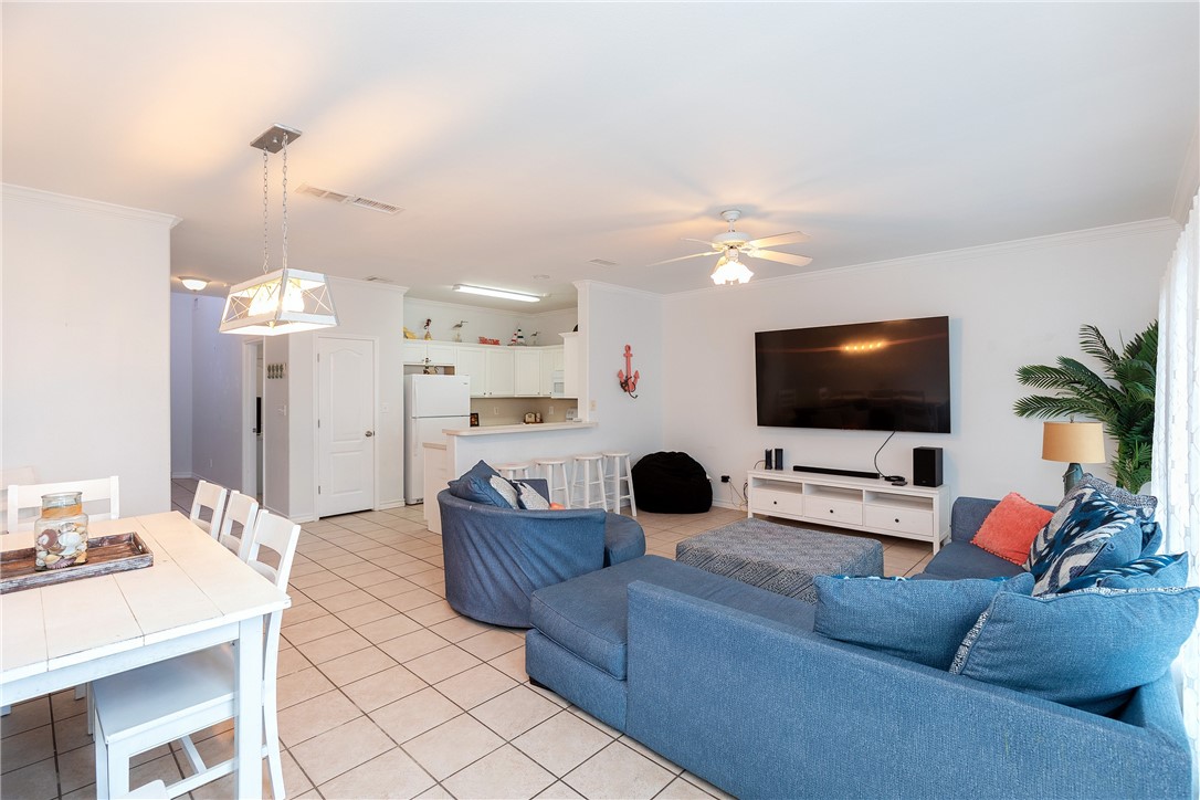 15102 Leeward Dr 801 Property Photo 13
