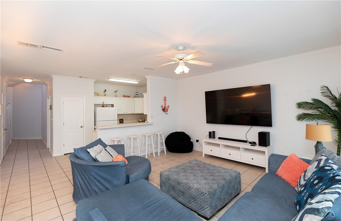 15102 Leeward Dr 801 Property Photo 17
