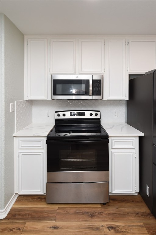 13922 Longboat Dr Property Photo 10