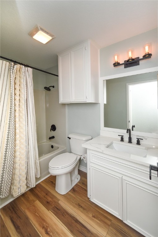 13922 Longboat Dr Property Photo 23