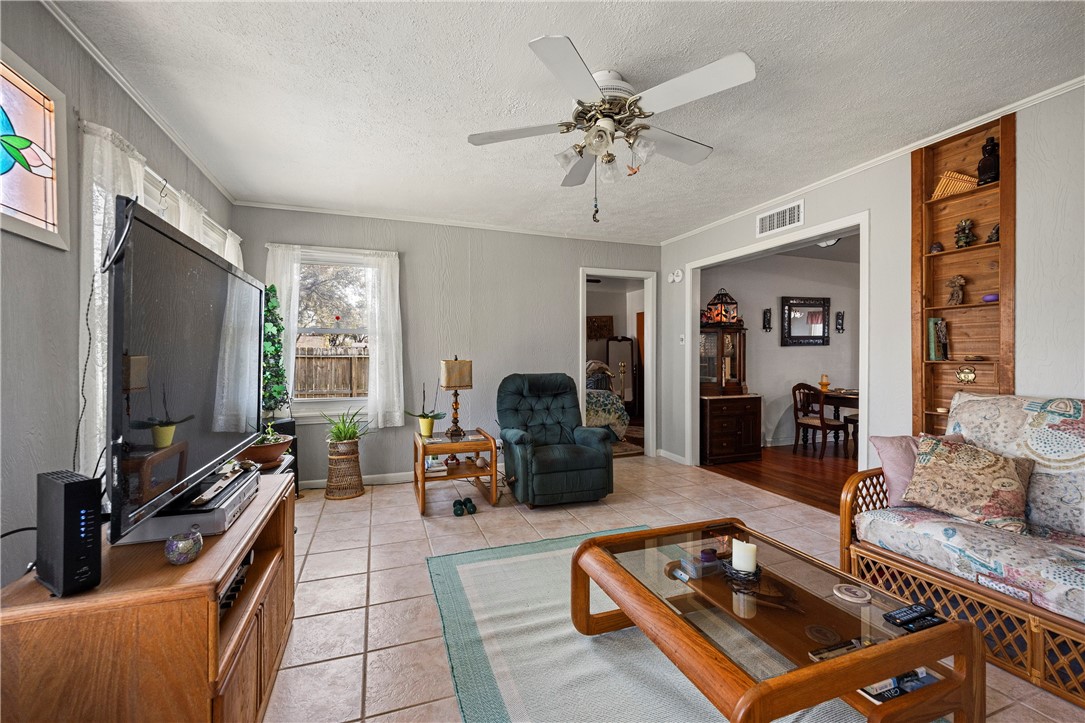 4114 Lowman St Property Photo 11