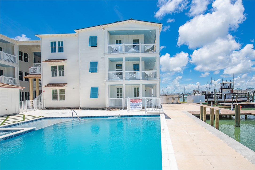 136 W Cotter Ave 9 Property Photo 28