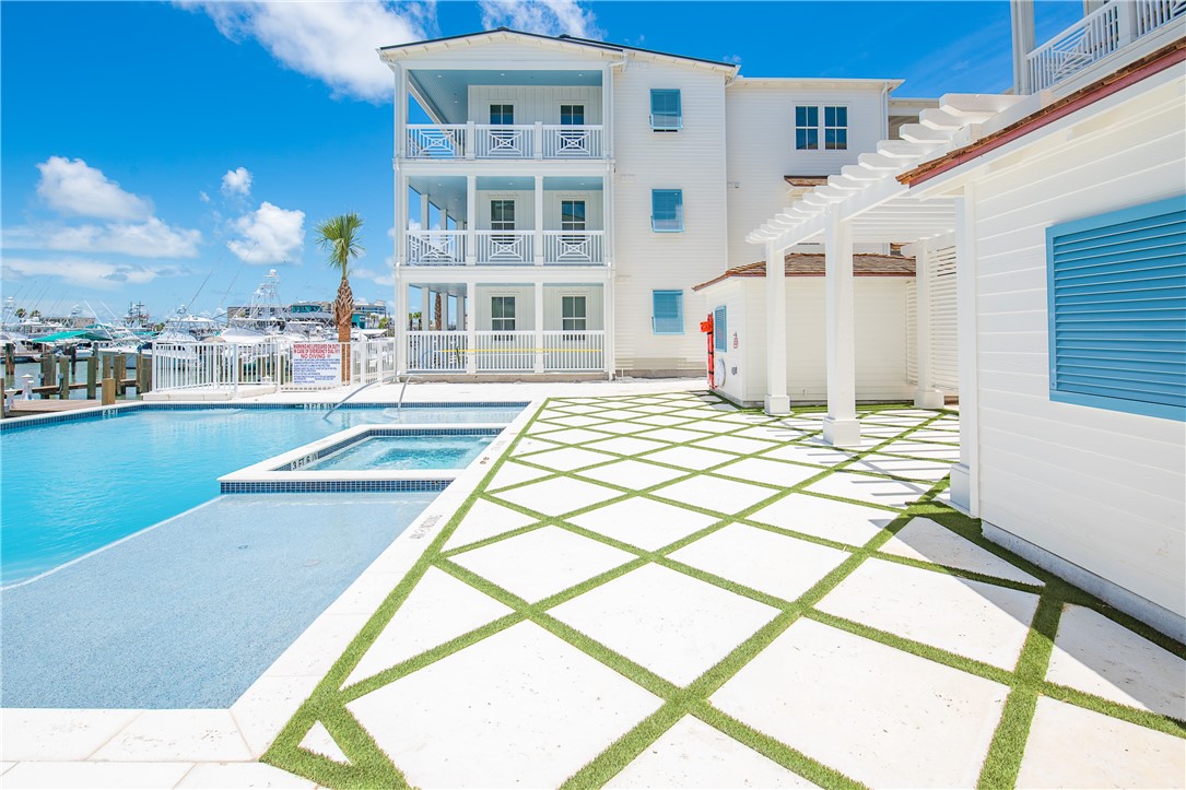 136 W Cotter Ave 9 Property Photo 29