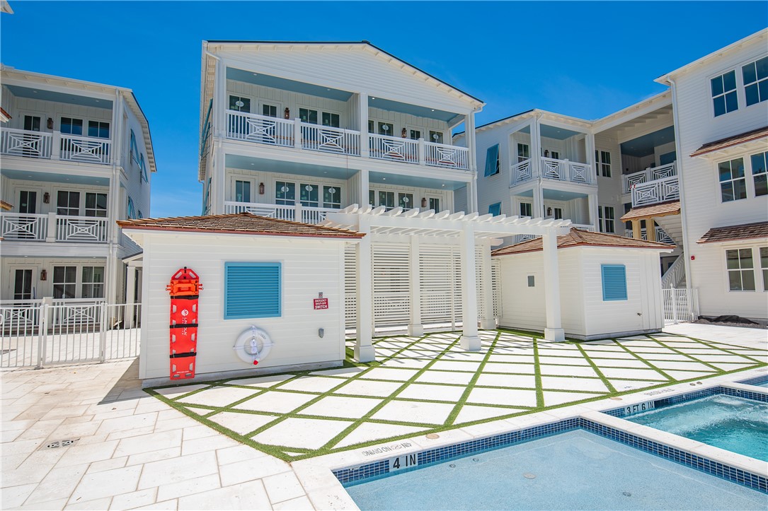 136 W Cotter Ave 9 Property Photo 31