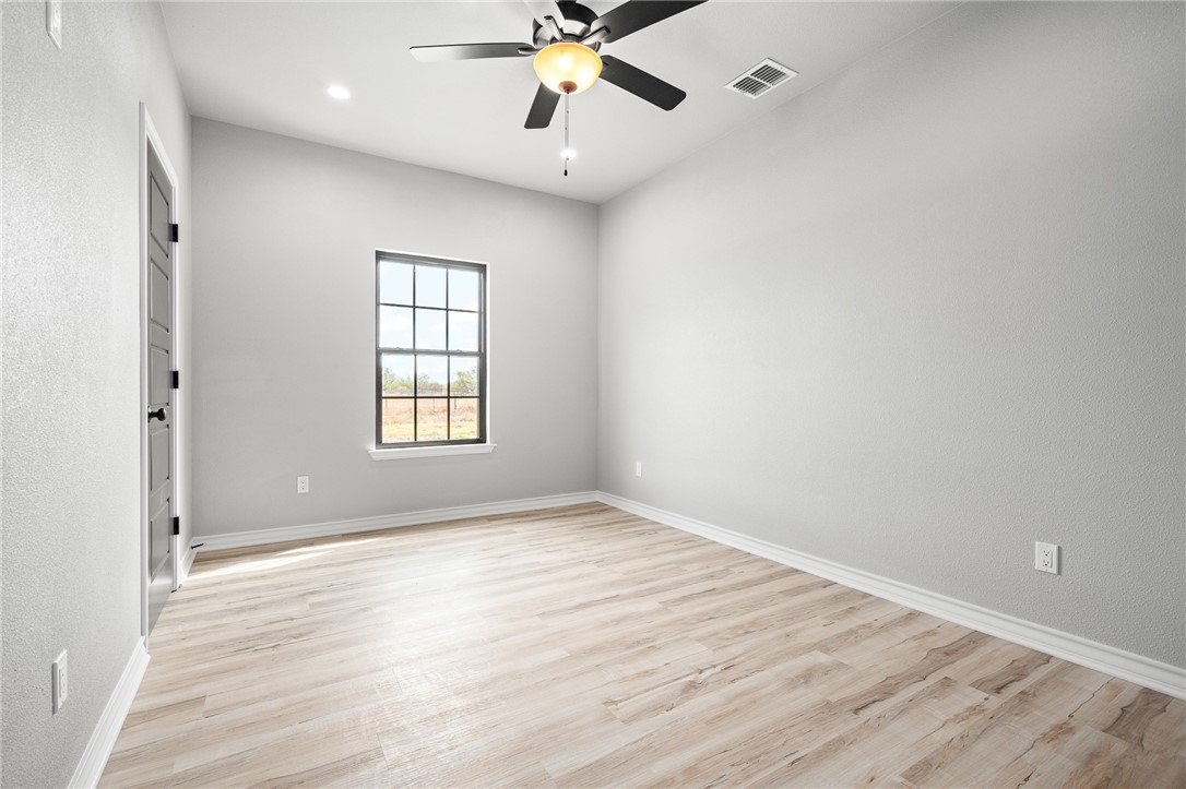 12706 County Road 1394 Property Photo 25