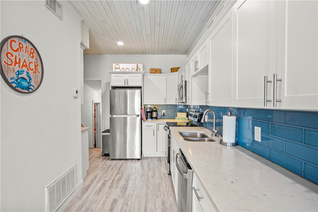 131 E White Ave C Property Photo 10