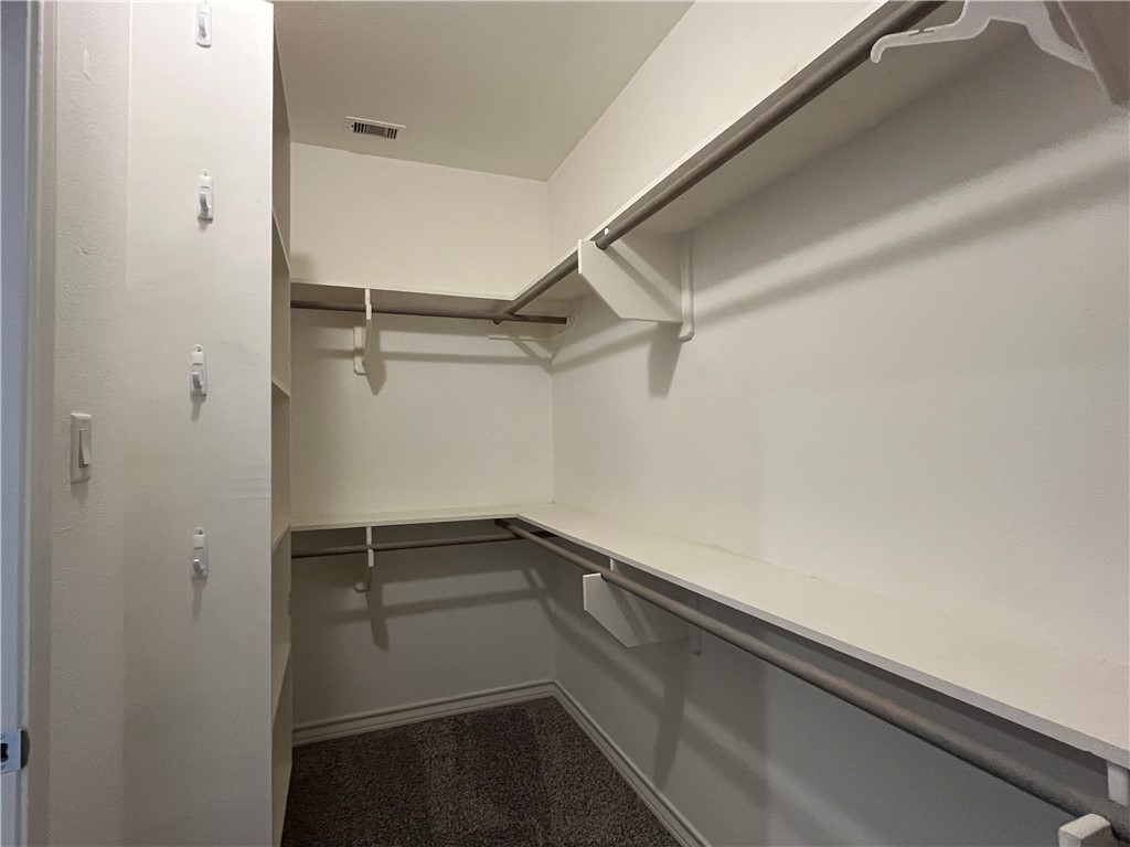 2077 Admiral Property Photo 28