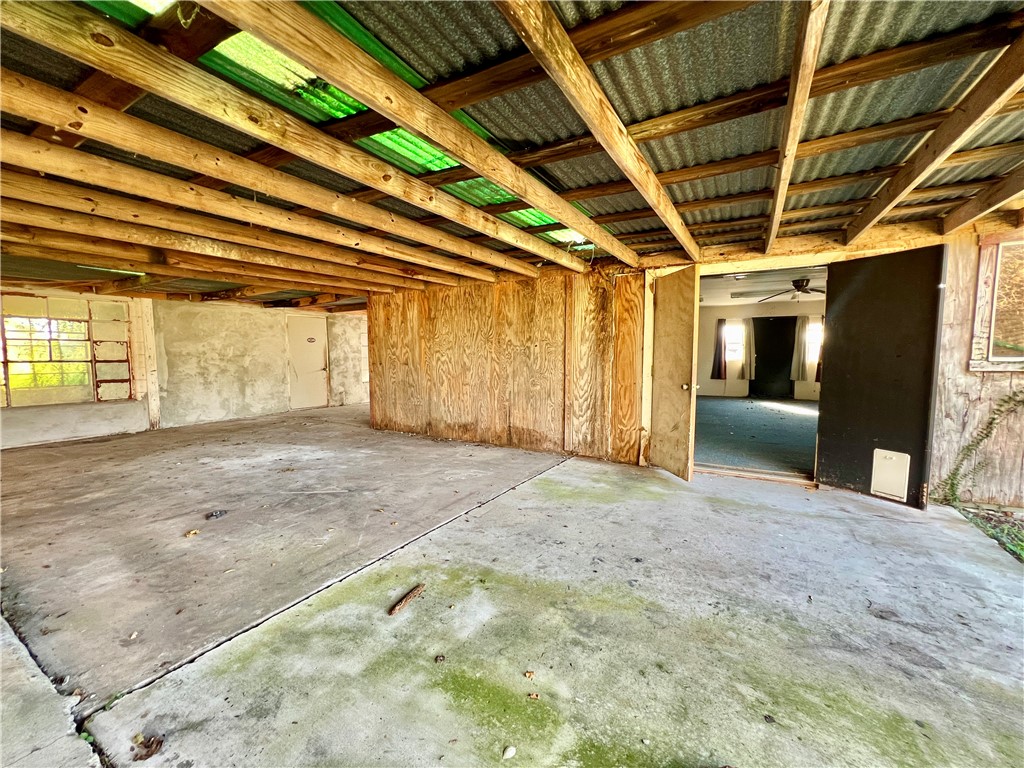 10030 Leopard St Property Photo 28