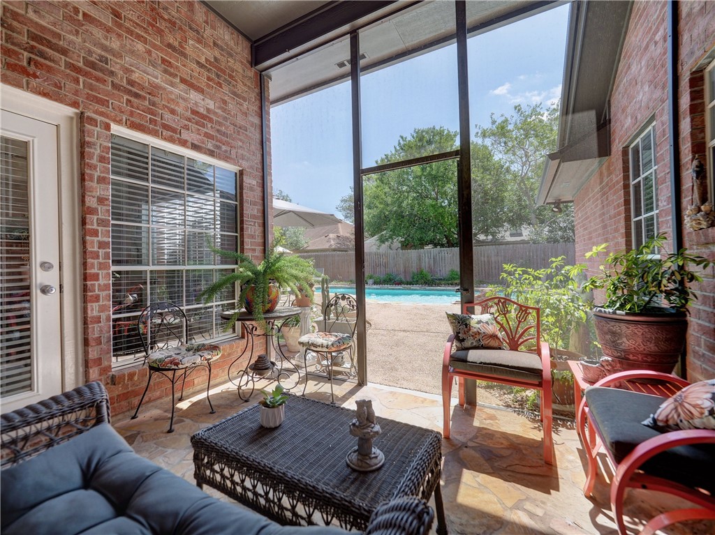 7682 Dallas St Property Photo 20