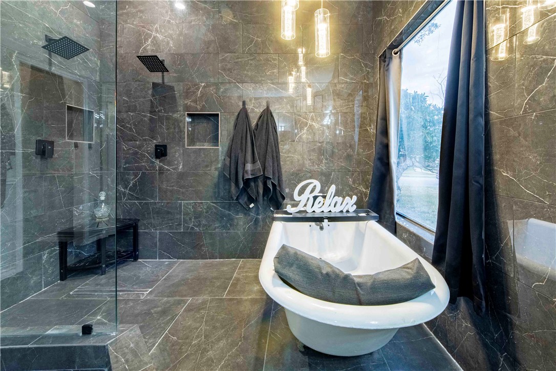 4517 River Park Dr Property Photo 27