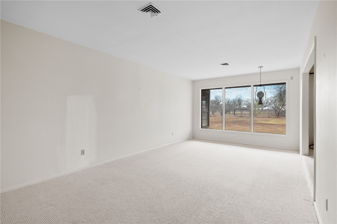 7577 County Road 1906 Property Photo 16
