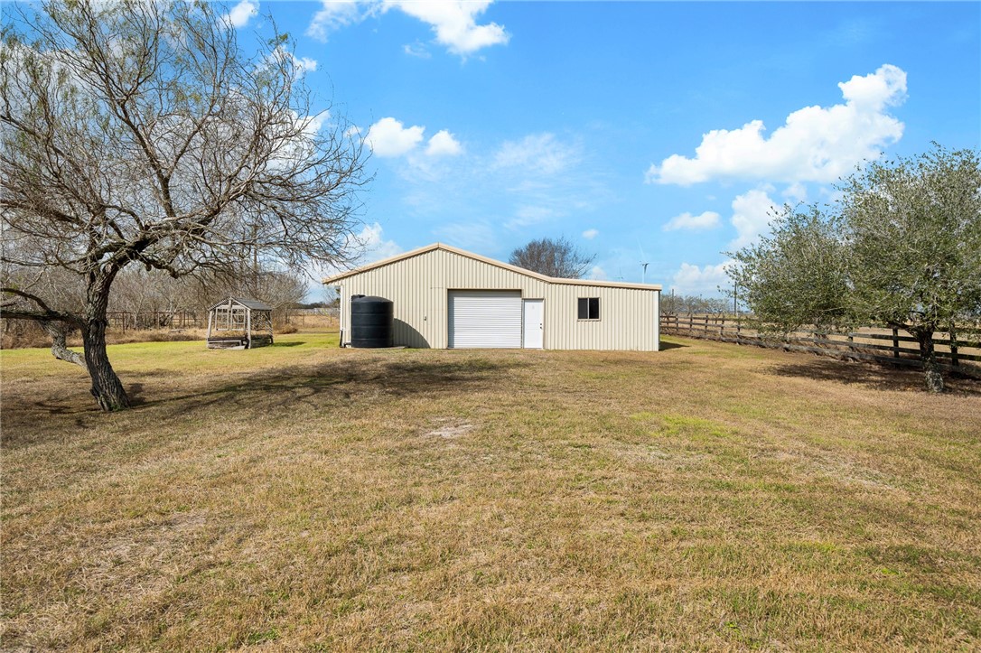 7577 County Road 1906 Property Photo 32