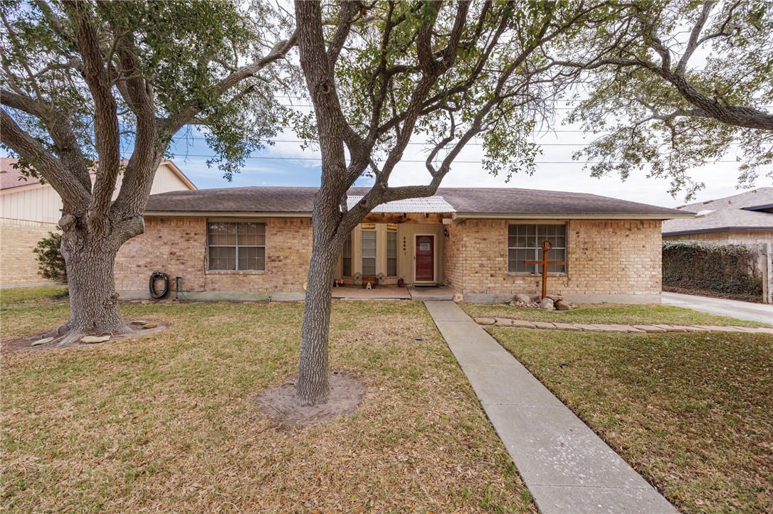 5966 Cinnamon Oaks Dr Property Photo 1