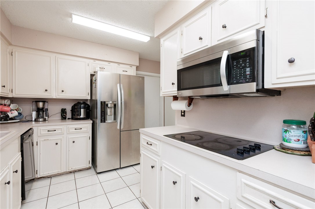 5966 Cinnamon Oaks Dr Property Photo 17