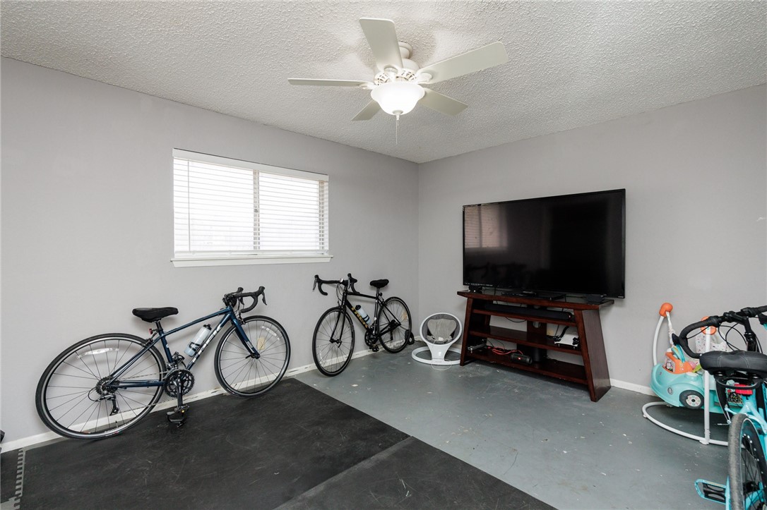 5966 Cinnamon Oaks Dr Property Photo 26