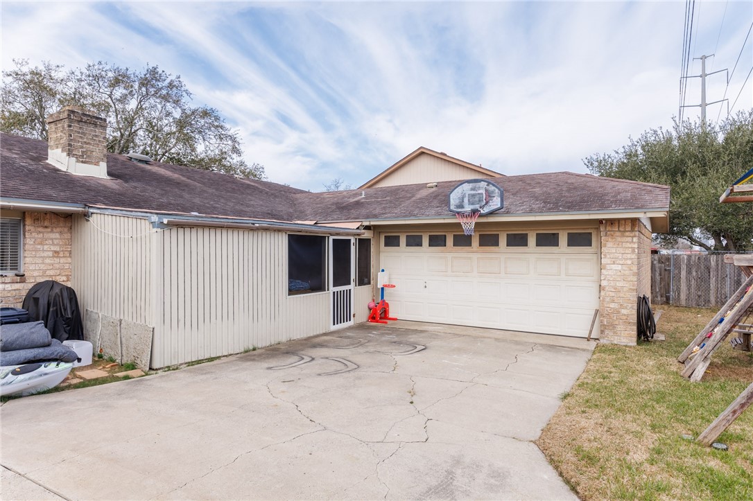 5966 Cinnamon Oaks Dr Property Photo 38