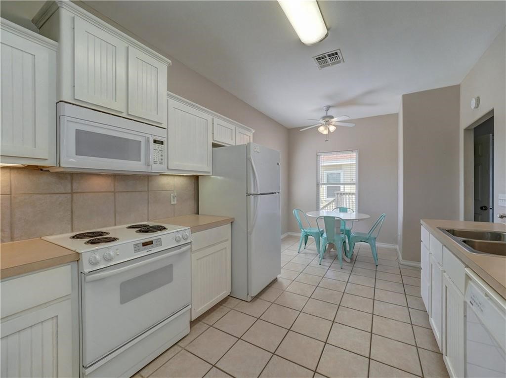 15325 Bonasse Ct D Property Photo 10