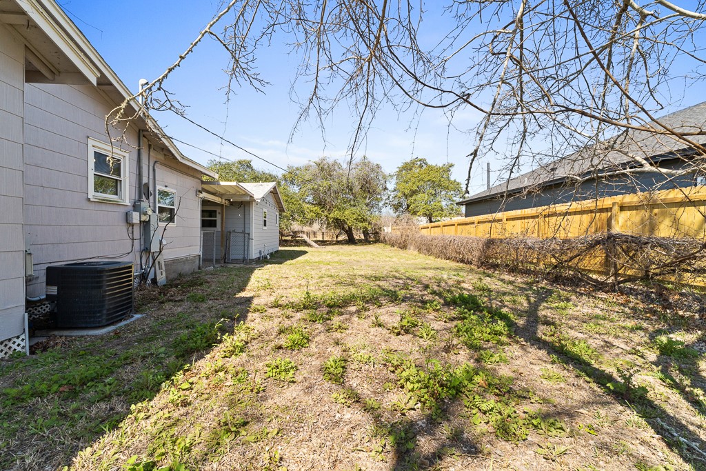660 S Mccampbell St Property Photo 9