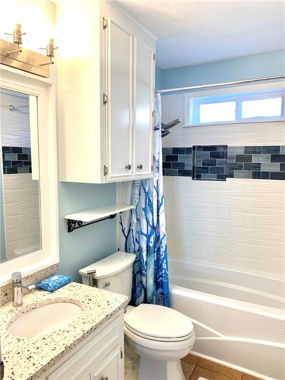 15225 Leeward Dr 7 Property Photo 12