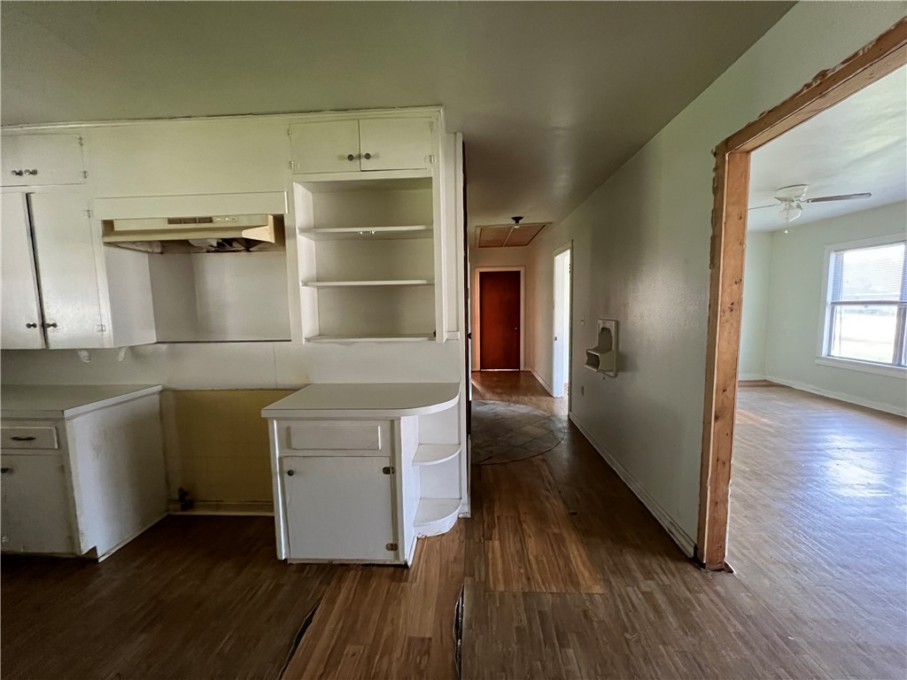 203 Dugger St Property Photo 4