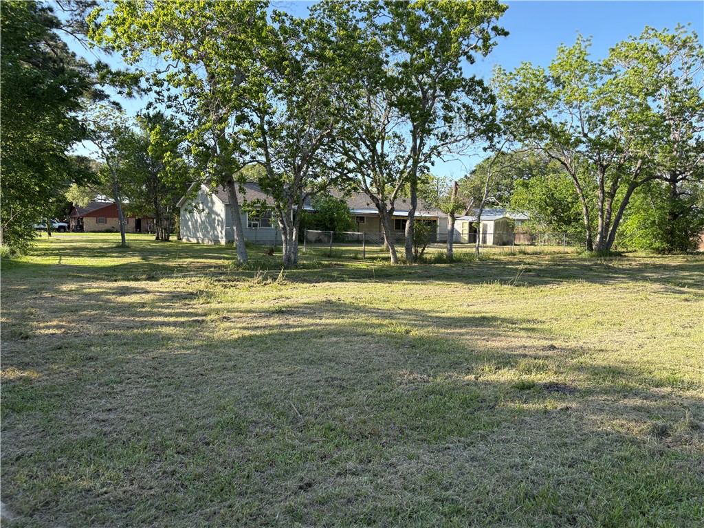 203 Dugger St Property Photo 7