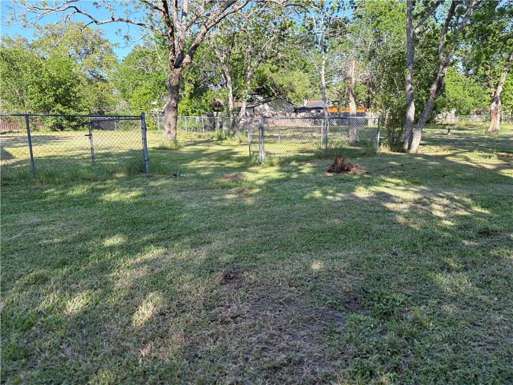 203 Dugger St Property Photo 11