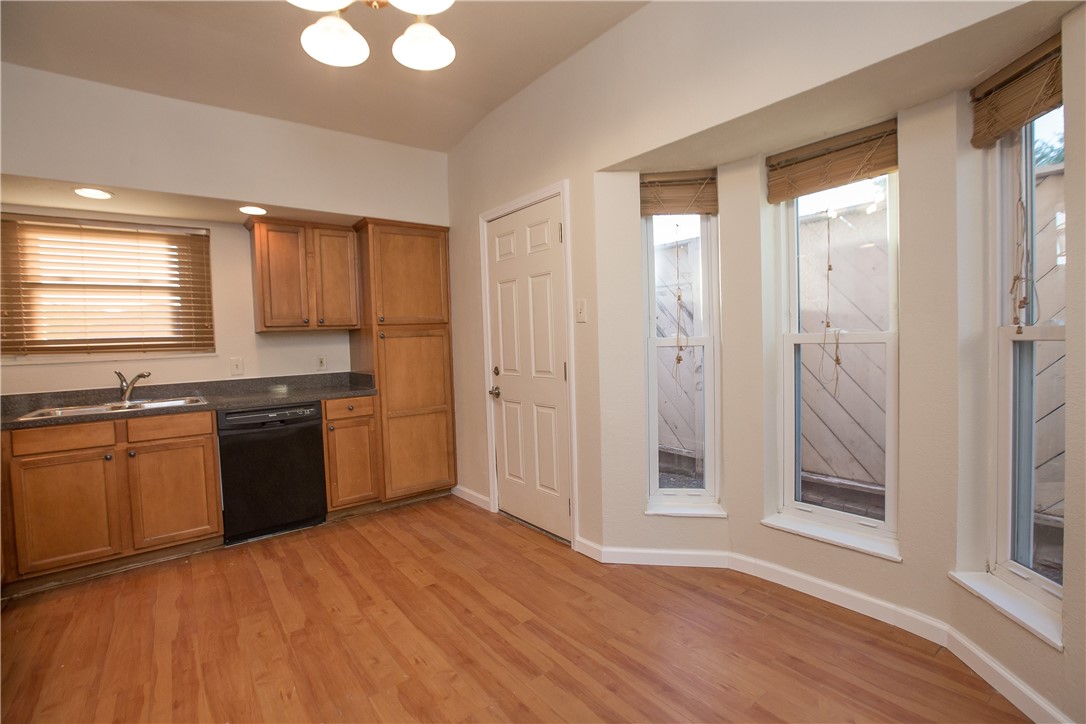 4210 Archdale Dr Property Photo 3