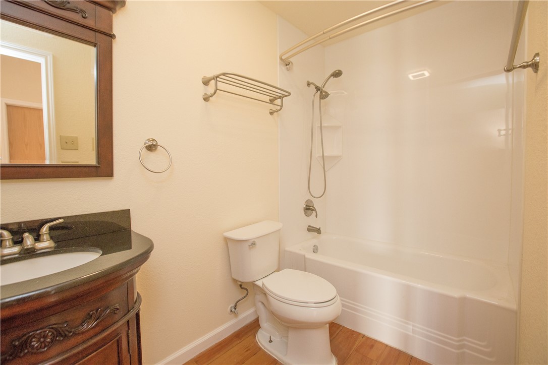 4210 Archdale Dr Property Photo 9